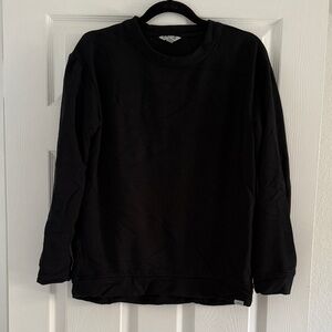 Orvis Women's Black Crew Neck Sweater